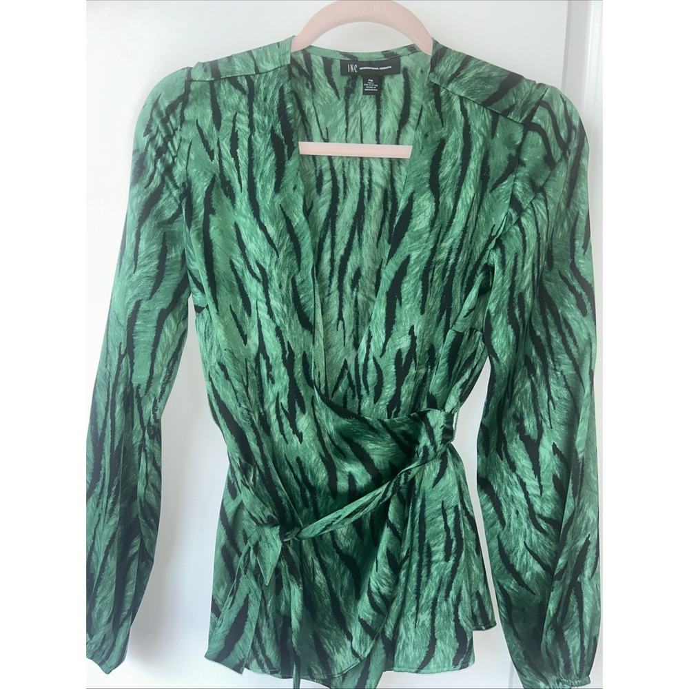 INC Womens Petite PM Top Green Animal Print Wrap Front Top Pre-owned